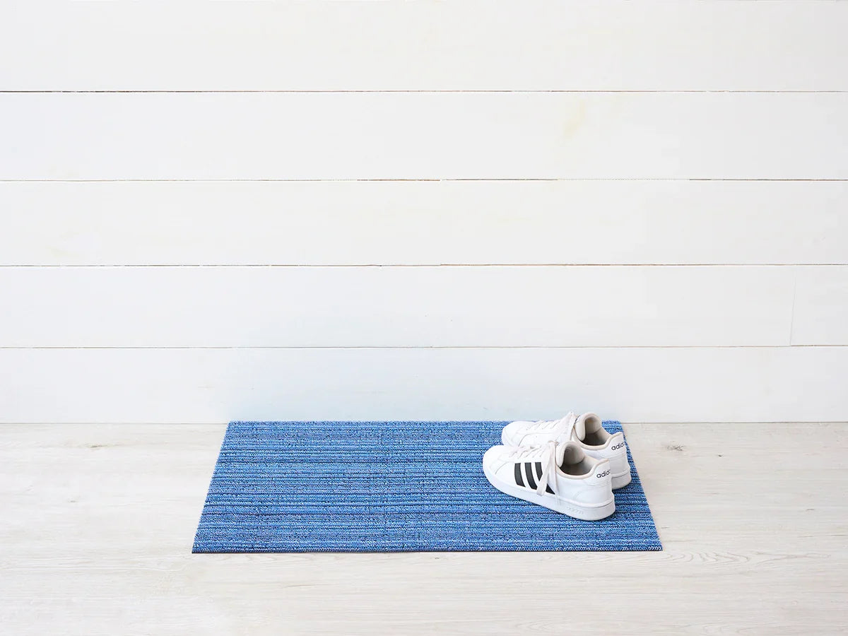 Chilewich Indoor Outdoor Shag Doormat - Skinny Stripe / Rectangle / Ocean / 18x28"