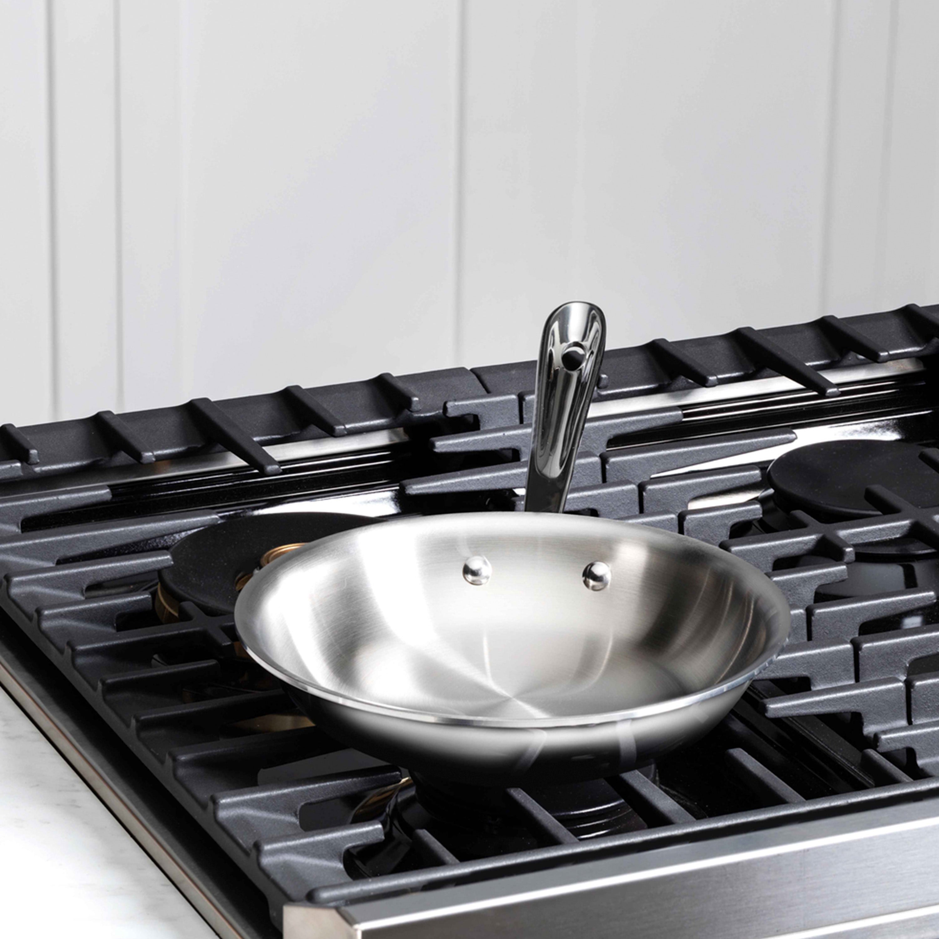 All-Clad D3 Stainless Steel Fry Pan with lid - 10"