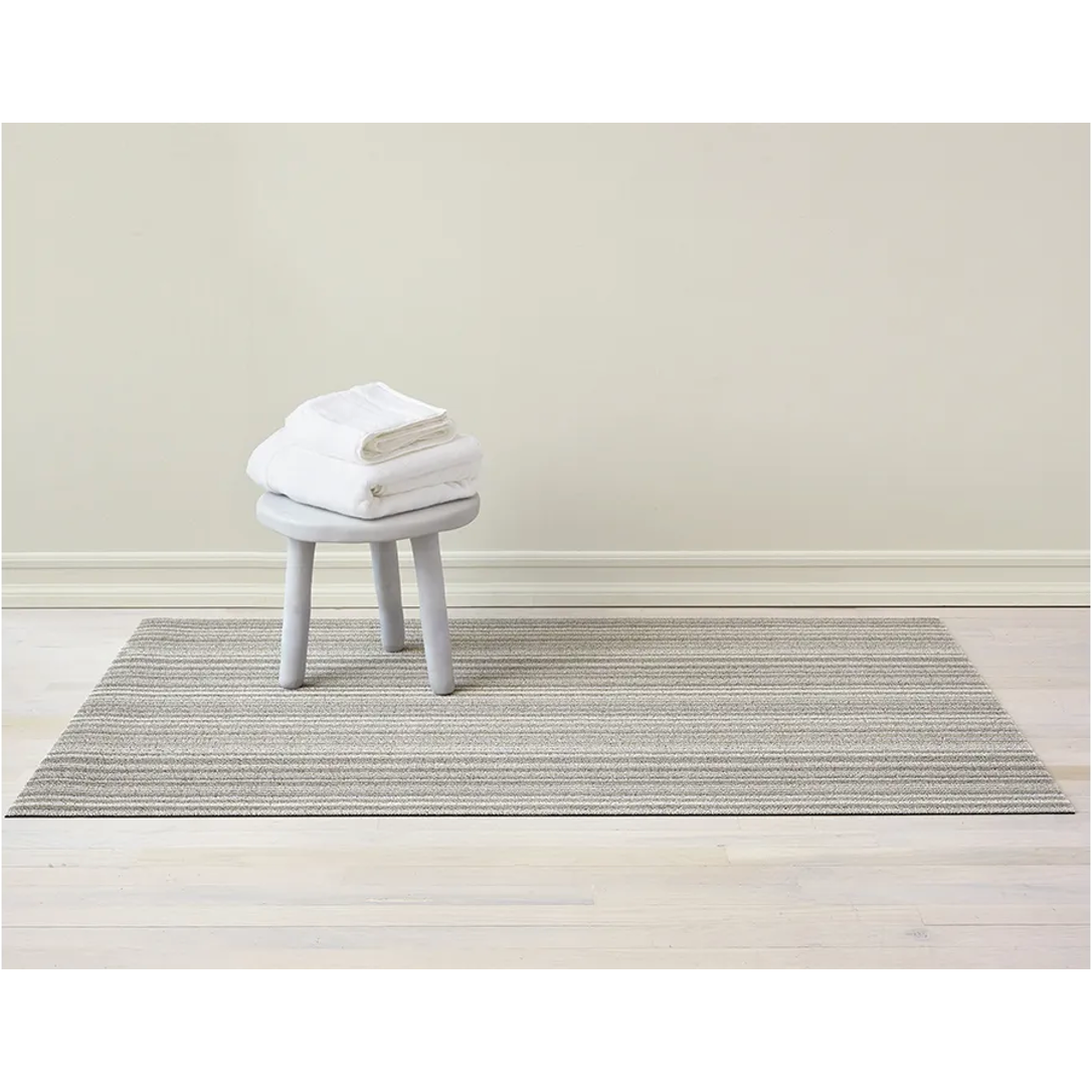 Chilewich Indoor Outdoor Shag Utility Mat - Skinny Stripe/ Rectangle / Birch / 24x36"